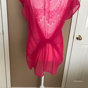Fuschia top with lace back